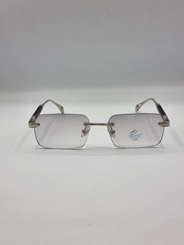 Photochromic  glasses