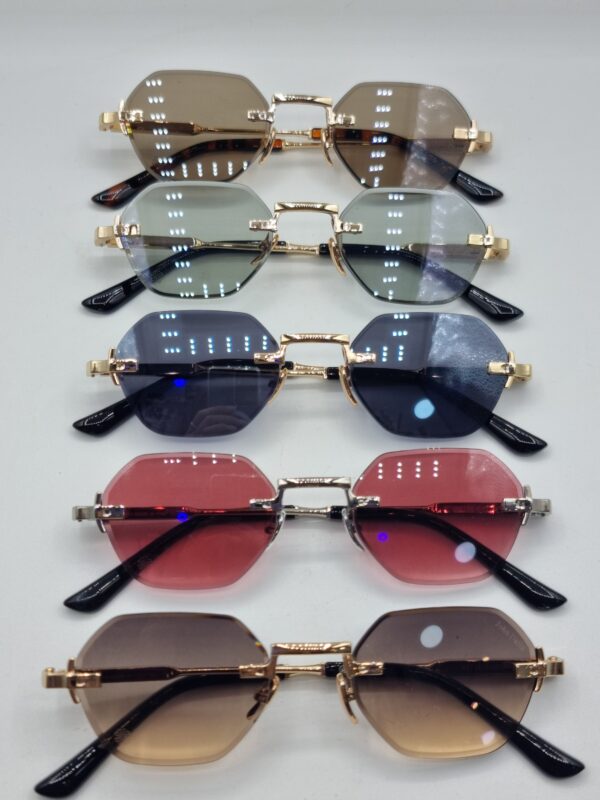 Rimless geometric glasses