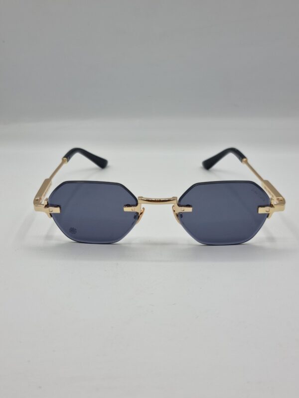 Rimless geometric glasses