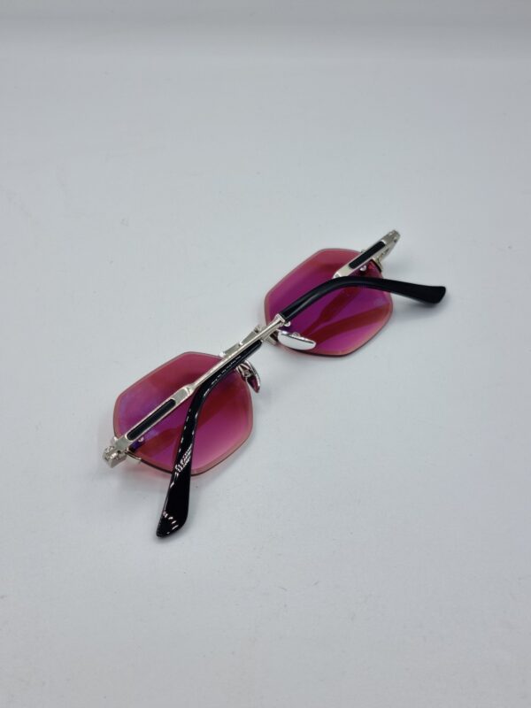 Rimless geometric glasses